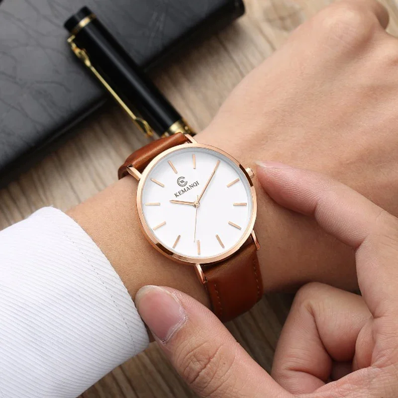 Leather Watch Band Men - Modische Ultraflache Herren-Quarzarmbanduhr Minimalistischer Stil Herrenuhr